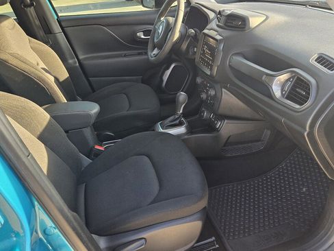 Certified 2022 Jeep Renegade Sport image 14