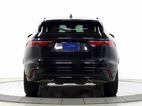 Certified 2022 Jaguar F-PACE S image 4