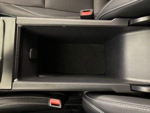 Certified 2025 Toyota Camry SE image 23