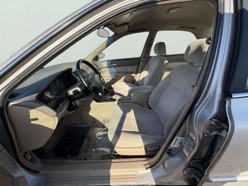 Used 1997 Honda Accord VP image 10