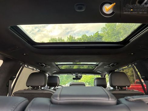 Certified 2023 Jeep Grand Wagoneer Series II AWD/4WD image 24