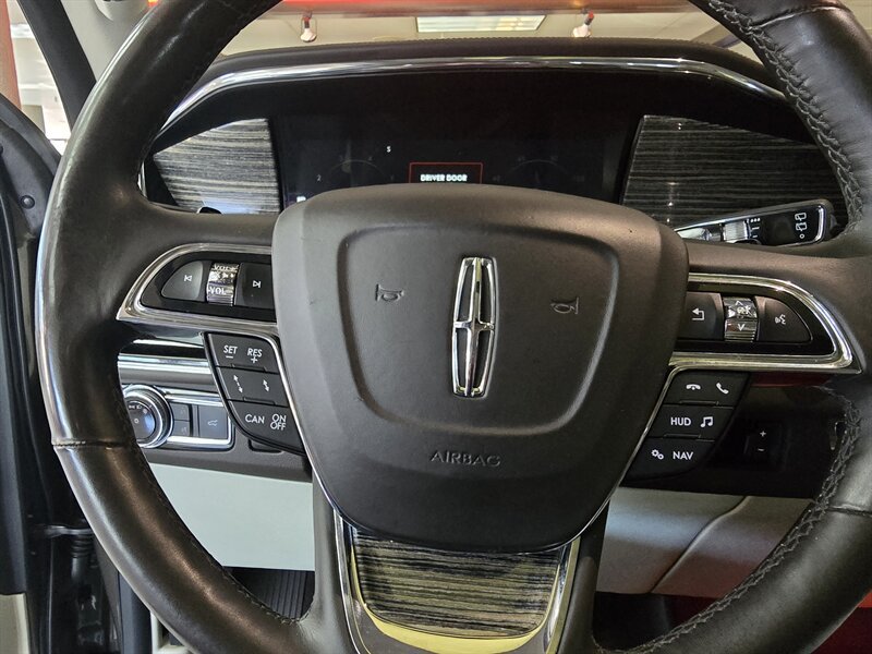Used 2018 Lincoln Navigator L Black Label AWD/4WD image 43