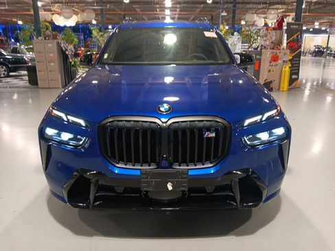 Used 2026 BMW X7 M60i AWD/4WD image 11