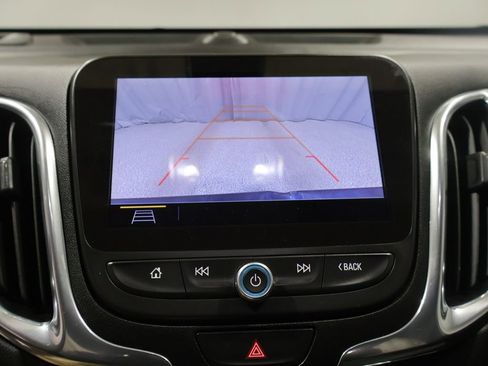 Used 2021 Chevrolet Equinox LT image 26