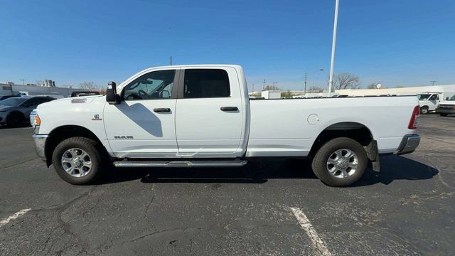 Used 2024 RAM 3500 Big Horn AWD/4WD image 5