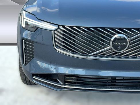 New 2026 Volvo XC90 T8 Ultra w/ Protection Package Premier image 30