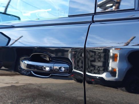 Used 2024 GMC Sierra 1500 AT4 image 12