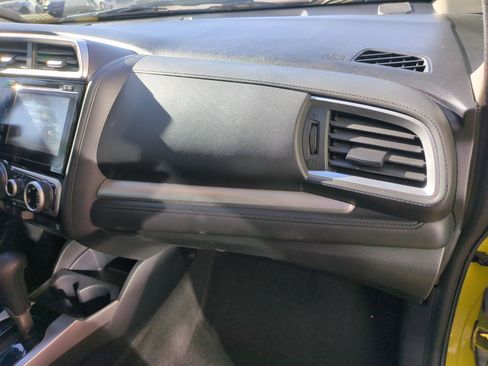 Used 2015 Honda Fit EX image 29