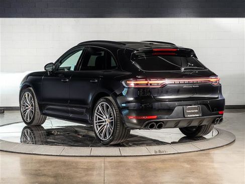 Used 2021 Porsche Macan Turbo AWD/4WD image 3