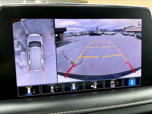 Used 2021 GMC Yukon SLT w/ SLT Premium Package AWD/4WD image 20