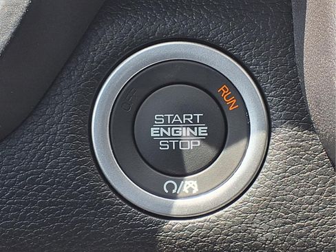 New 2026 RAM 1500 Express AWD/4WD image 12