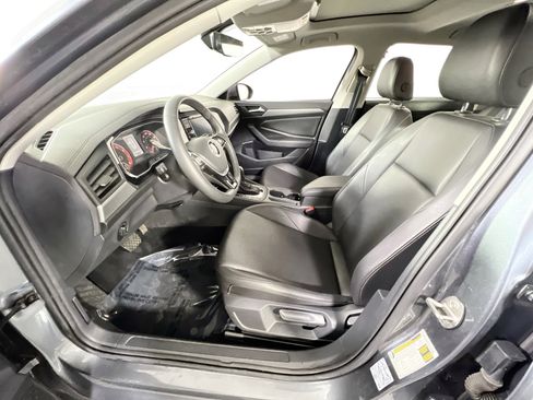 Used 2020 Volkswagen Jetta SE w/ SE Cold Weather Package image 20