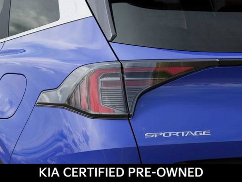 Used 2026 Kia Sportage EX w/ EX Panorama Roof Package FWD image 11