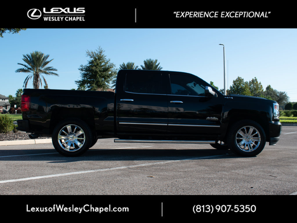 Used 2017 Chevrolet Silverado 1500 High Country AWD/4WD image 3