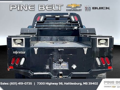 Used 2023 Ford F450 XLT w/ XLT Value Package image 4