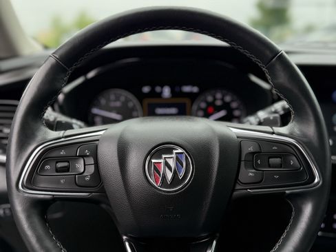 Used 2023 Buick Envision Essence w/ Sport Touring Package FWD image 22