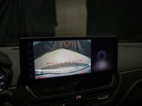 Used 2025 Nissan Altima 2.5 S image 35