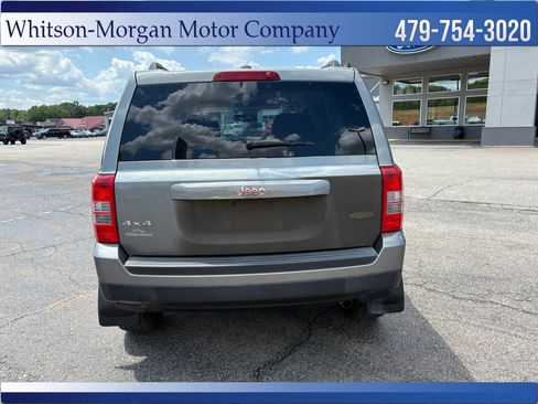 Used 2014 Jeep Patriot Latitude AWD/4WD image 6