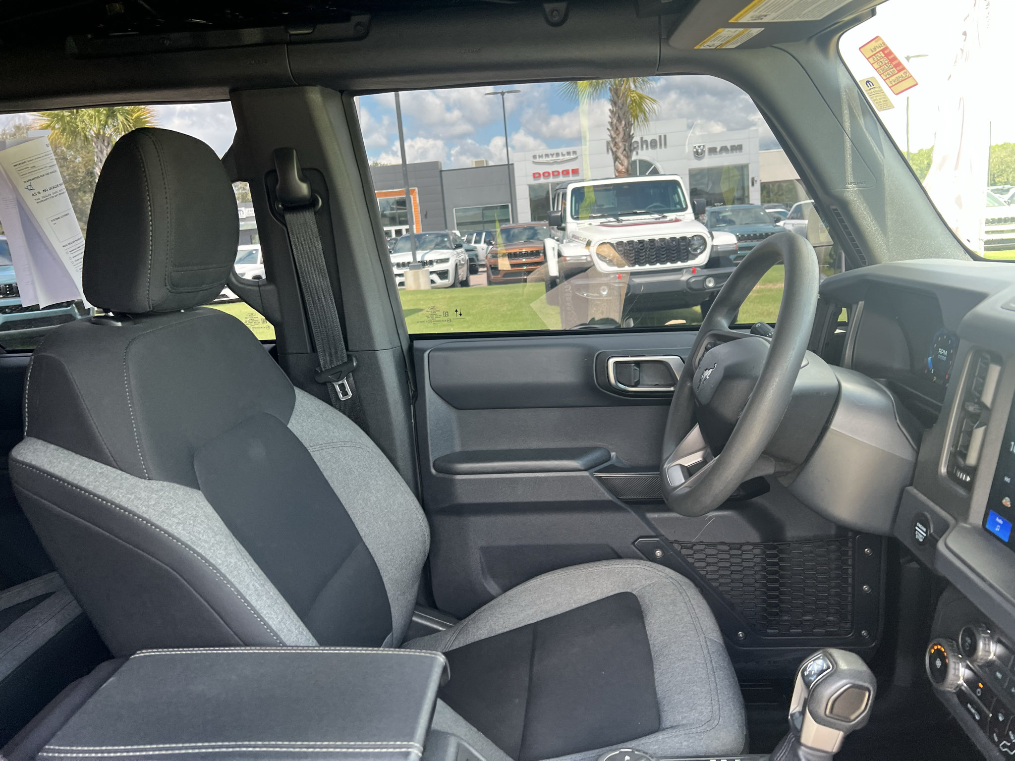 Used 2025 Ford Bronco 4-Door w/ Sasquatch Package AWD/4WD image 18