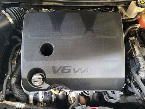 Used 2019 Chevrolet Traverse LT image 30