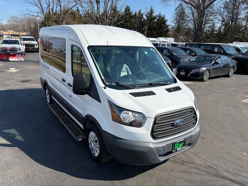 Used 2018 Ford Transit 150 XL image 7