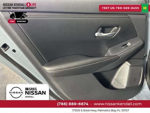 Certified 2025 Nissan Sentra SR image 34