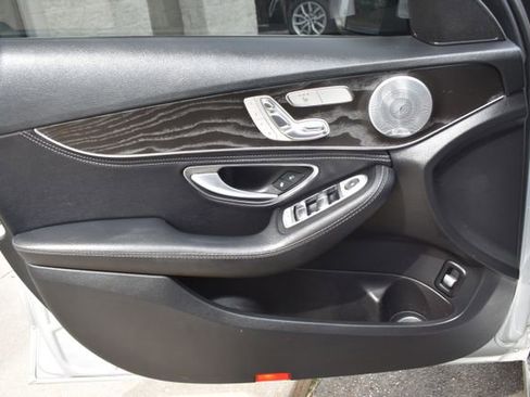 Used 2015 Mercedes-Benz C 300 4MATIC Sedan w/ Premium 1 Package image 16