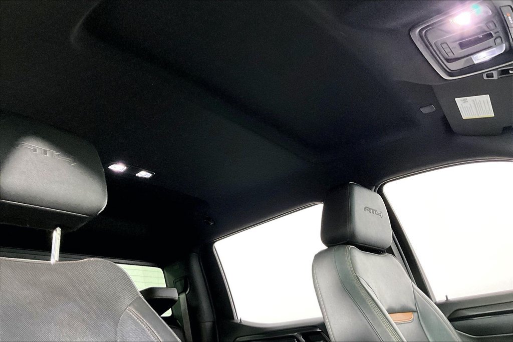 Used 2022 GMC Sierra 1500 AT4 w/ AT4 Premium Package AWD/4WD image 22