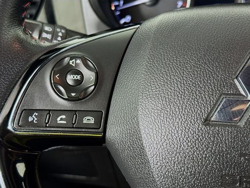 Used 2020 Mitsubishi Outlander LE image 13