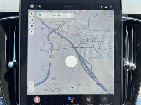 New 2026 Volvo XC90 B6 Plus w/ Protection Package Premier image 20