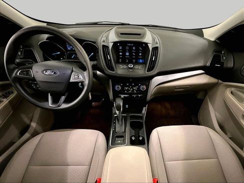 Used 2018 Ford Escape SE w/ SE Sync 3 Package FWD image 14