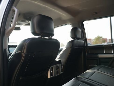 Used 2017 Ford F250 Lariat w/ Chrome Package image 42