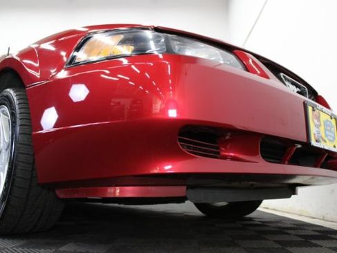 Used 2004 Ford Mustang Premium RWD image 27