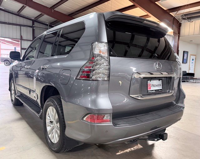 Used 2018 Lexus GX 460 Premium w/ Premium Package AWD/4WD image 7