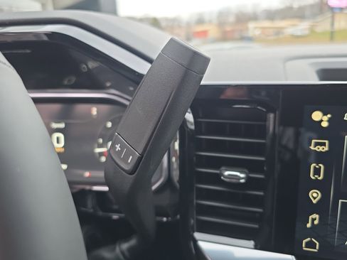 New 2026 GMC Sierra 2500 SLT w/ SLT Premium Package image 25