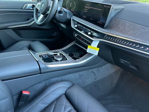 New 2026 BMW X5 xDrive40i w/ M Sport Package image 13