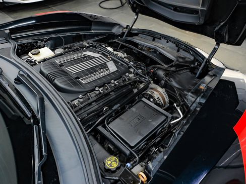 Used 2016 Chevrolet Corvette Z06 w/ 3LZ Preferred Equipment Group image 55