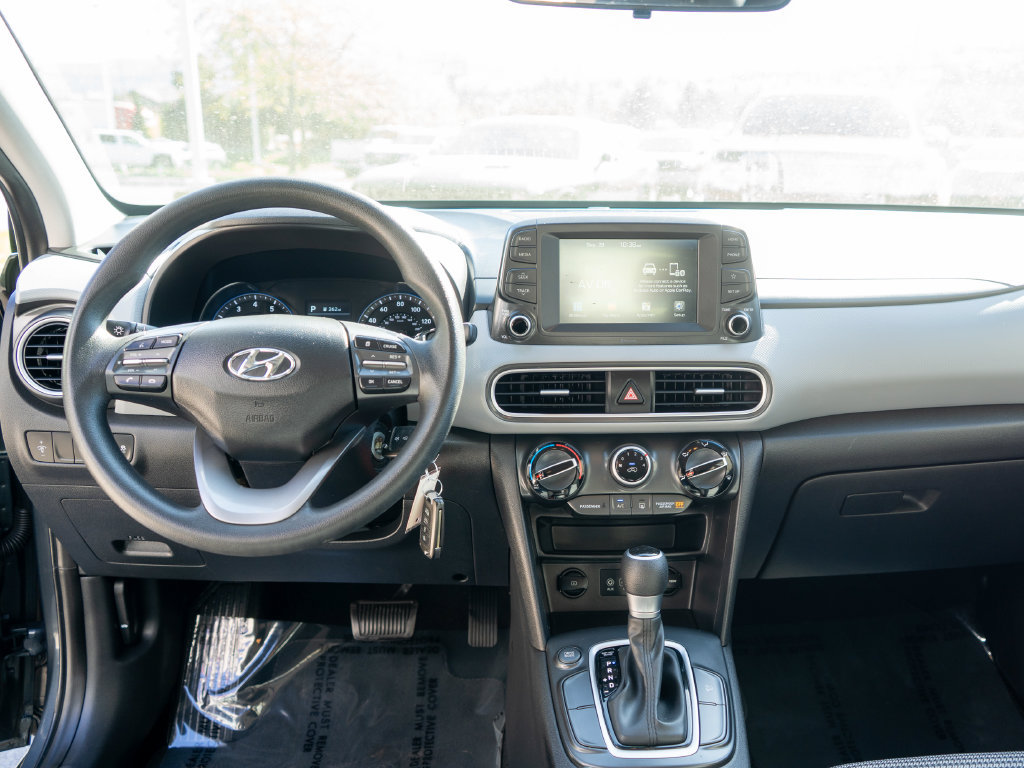 Used 2019 Hyundai Kona SE w/ Cargo Package FWD image 13