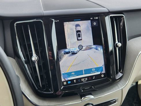 Used 2025 Volvo XC60 T8 Plus w/ Protection Package Premier image 8