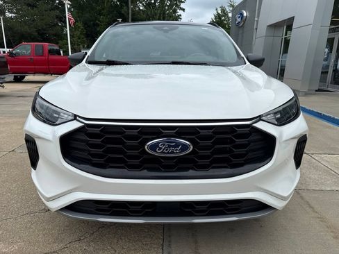 Used 2023 Ford Escape ST-Line w/ Tech Pack #1 AWD/4WD image 32