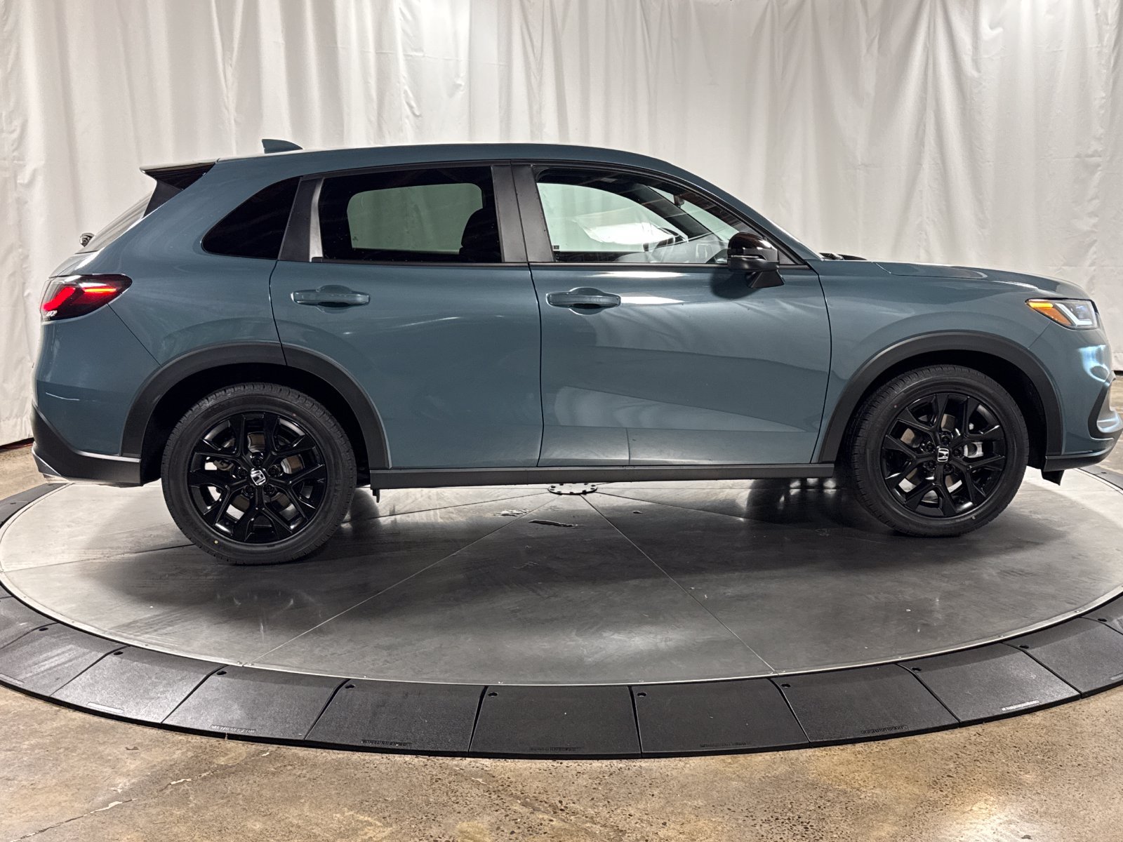 Certified 2024 Honda HR-V Sport image 6