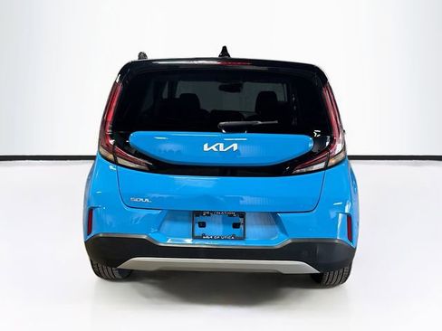 Used 2023 Kia Soul S image 6