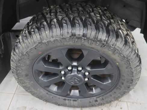 Used 2022 RAM 2500 Big Horn w/ Night Edition image 3