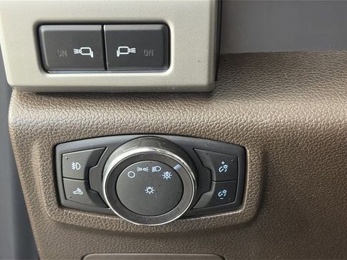 Used 2018 Ford F150 King Ranch w/ Equipment Group 601A Luxury image 25