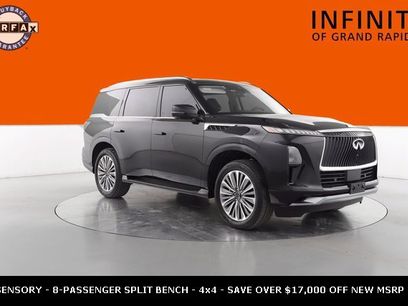 Used 2025 INFINITI QX80 Sensory