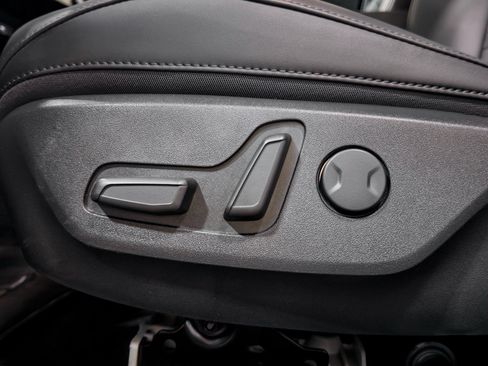 Used 2024 Kia Niro Wind w/ Wind Preserve Package FWD image 6