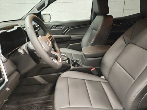 New 2026 GMC Canyon Elevation w/ Convenience Package image 22