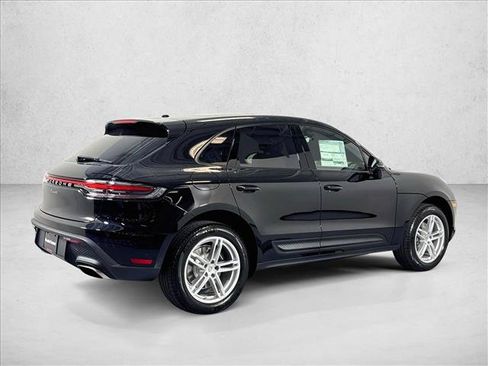 New 2026 Porsche Macan AWD/4WD image 9