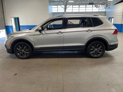 Used 2024 Volkswagen Tiguan SE FWD image 6