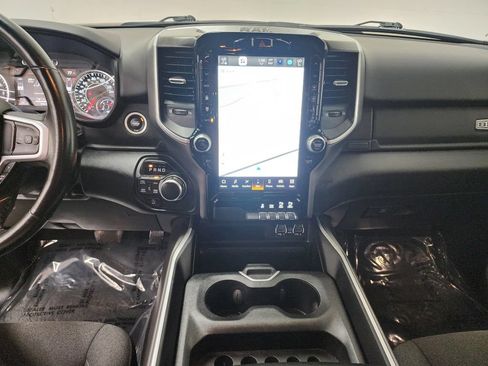Used 2022 RAM 1500 Big Horn AWD/4WD image 16